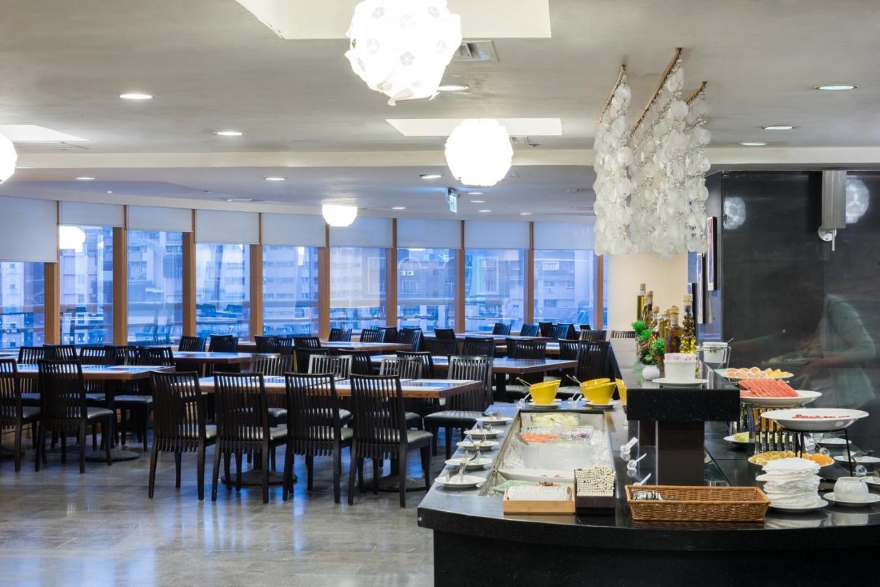 Hometel Hotel Kaohsiung Dış mekan fotoğraf