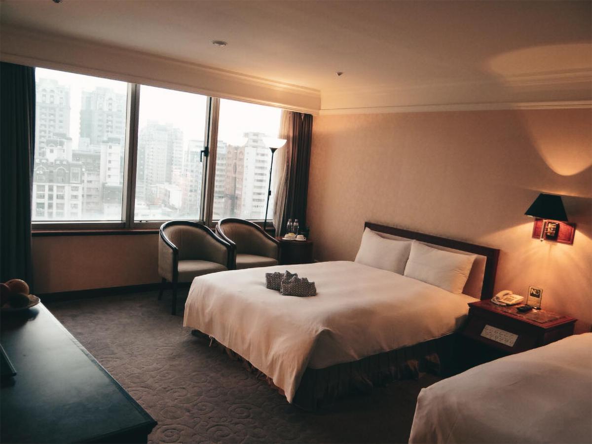 Hometel Hotel Kaohsiung Dış mekan fotoğraf
