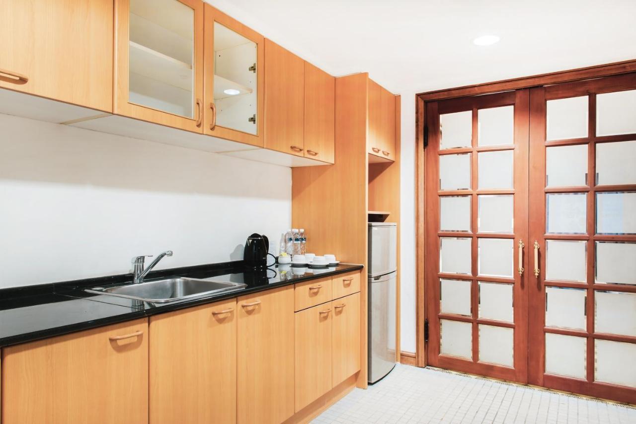 Hometel Hotel Kaohsiung Dış mekan fotoğraf